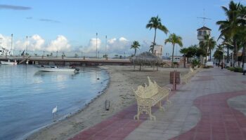 Crece oferta hotelera en La Paz; anuncian inversiones por mil millones de pesos