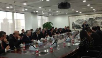 Busca México concretar inversiones de China