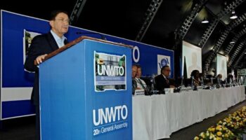Reeligen a Taleb Rifai como secretario general de la OMT