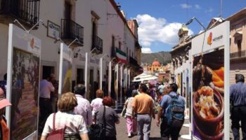 Comprometen Sectur y OMT apoyo para Michoacán