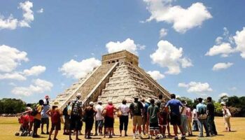 México debe ver por las divisas, más que por número de turistas: OMT