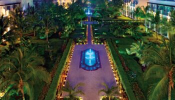 AMResorts inaugura centro de capacitación