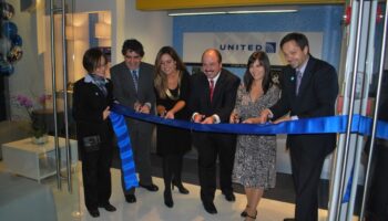 United inaugura nuevas oficinas