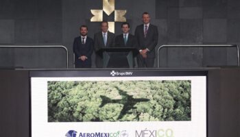 Firma Aeroméxico convenio para invertir en proyectos de carbono