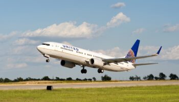 Inaugura United la ruta Chicago-Ixtapa Zihuatanejo