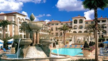 Rompe récord Starwoods en firma de contratos para administrar hoteles