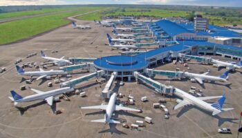 Reconocen a Copa Airlines por la salida y llegada a tiempo de sus vuelos