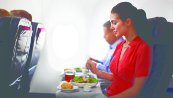 Anuncia AA nuevo servicio para reservación de menús