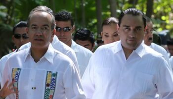 Inaugura Calderón obras en Quintana Roo