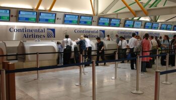 Prevé AICM récord de pasajeros en 2012
