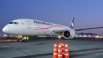 Cae 51% el transporte de pasajeros internacionales de Aeroméxico