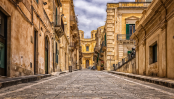 Isla italiana Sicilia pagará la mitad del vuelo y hospedaje a turistas