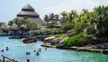 Grupo Xcaret retrasa apertura hasta el 15 de junio