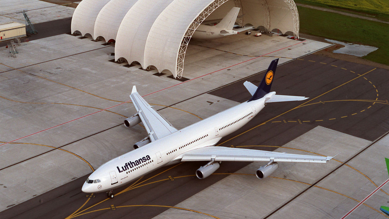 Lufthansa airbus_a340-300
