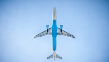 IATA reporta primeras señales de recuperación del tráfico aéreo