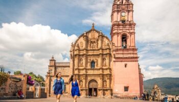 Festividades de Pueblos Mágicos de Michoacán en riesgo