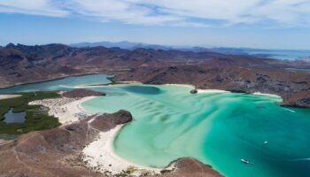 Playas abiertas en Baja California Sur