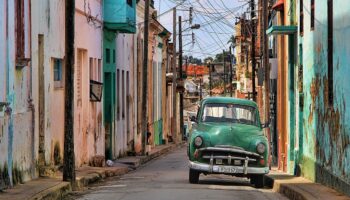 Cuba reabre casi todos sus destinos tras controlar Covid