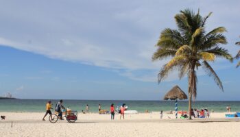 Playas y malecones de Yucatán cierran por pandemia