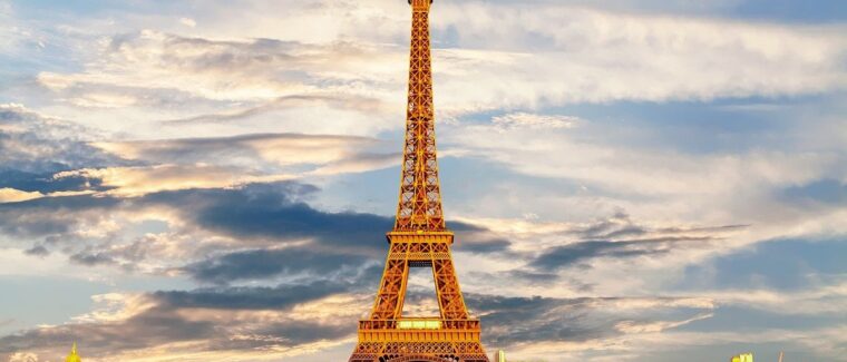 Paris eiffel-tower