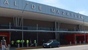 Aeropuerto de Mazatlán cierra por huracán Orlene