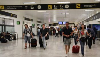Inicia pre registro electrónico para viajeros de Colombia a México