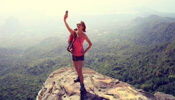 Millennials y centennials marcan tendencia en reactivación turística