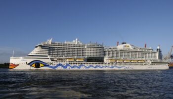 Cartagena recibe la primera triple escala de cruceros