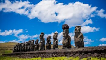 Isla de Pascua, al borde del colapso por falta de turismo