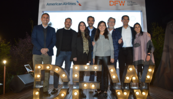 El aeropuerto DFW celebró su posada 2021