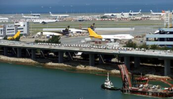 Hong Kong prohibirá escalas en su aeropuerto por Covid
