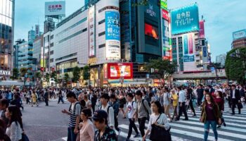 Japón amplía cierre de fronteras por Ómicron