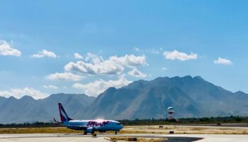 Los Cabos tiene nuevo vuelo a Canadá con Swoop