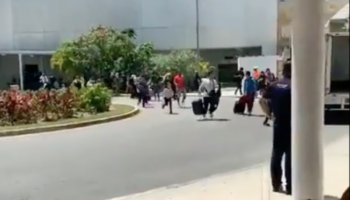 Reportan balacera en aeropuerto de Cancún