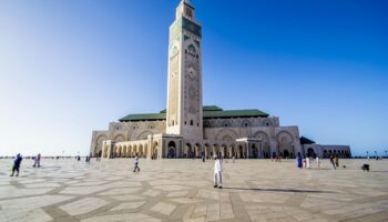 Inician negociaciones para un vuelo de Marruecos al AIFA