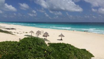 Las 5 playas donde los mexicanos pasarán el verano