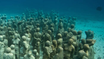 Museo Subacuático de Arte, una galería bajo el mar